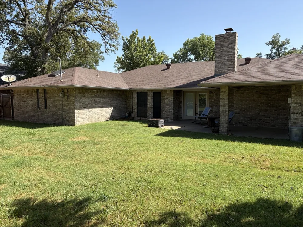 2104 Woodland Street Stephenville, TX 76401