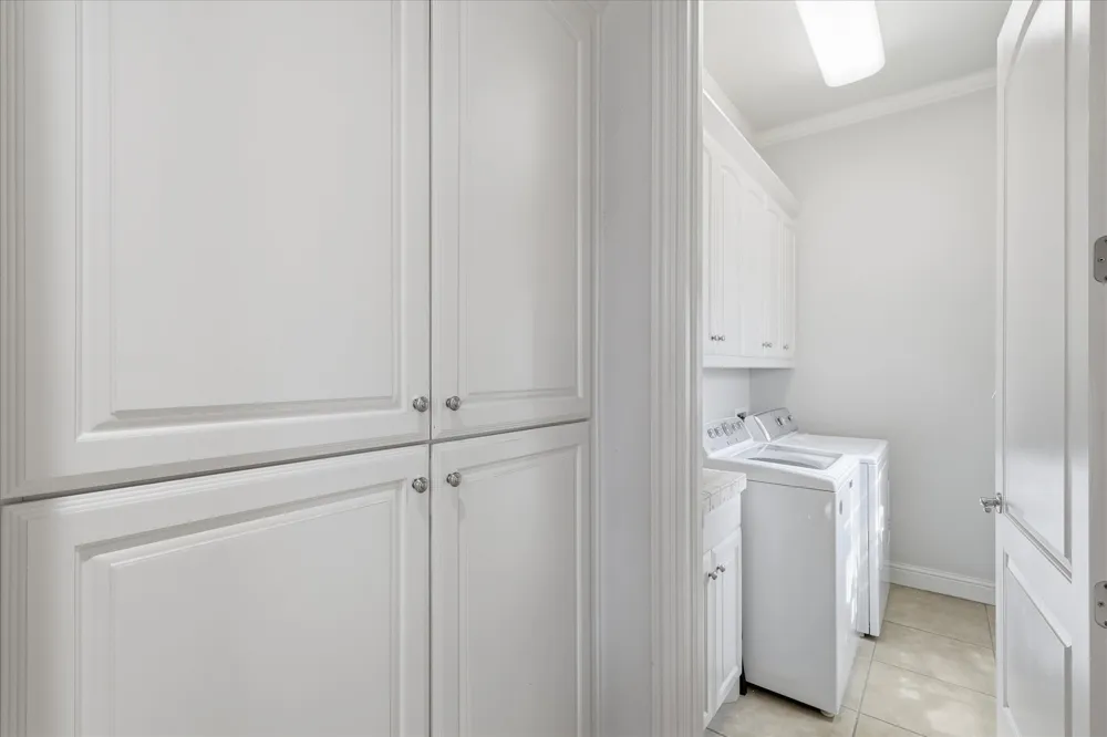 605 Montgomery Street Fort Worth, TX 76107