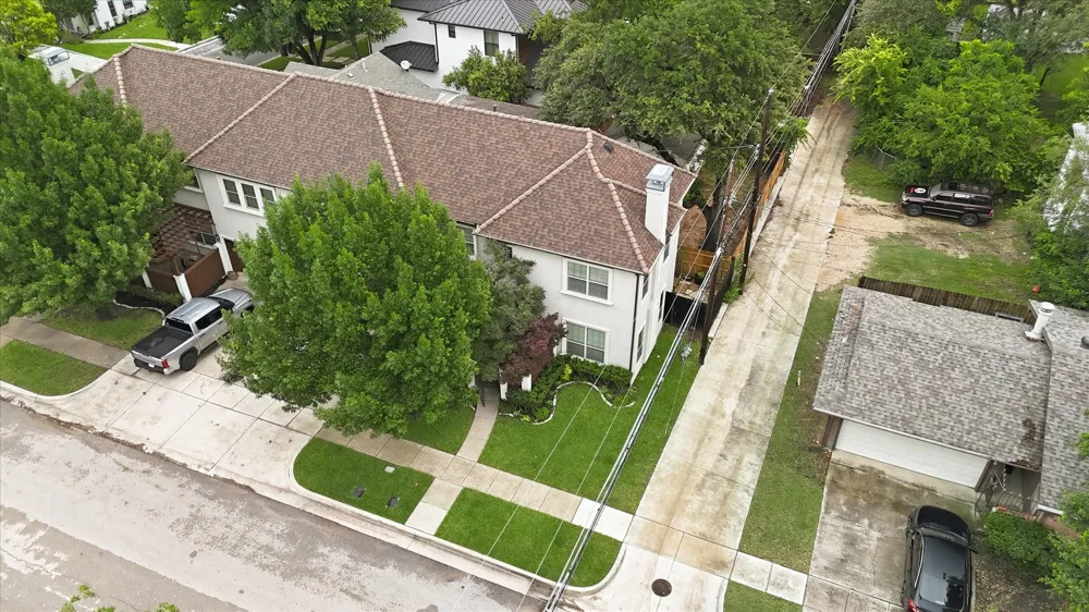 605 Montgomery Street Fort Worth, TX 76107