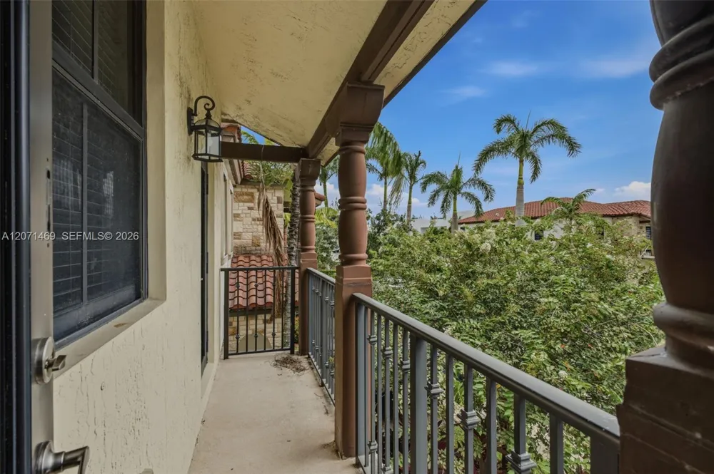7042 NW 103rd Path Doral, FL 33178