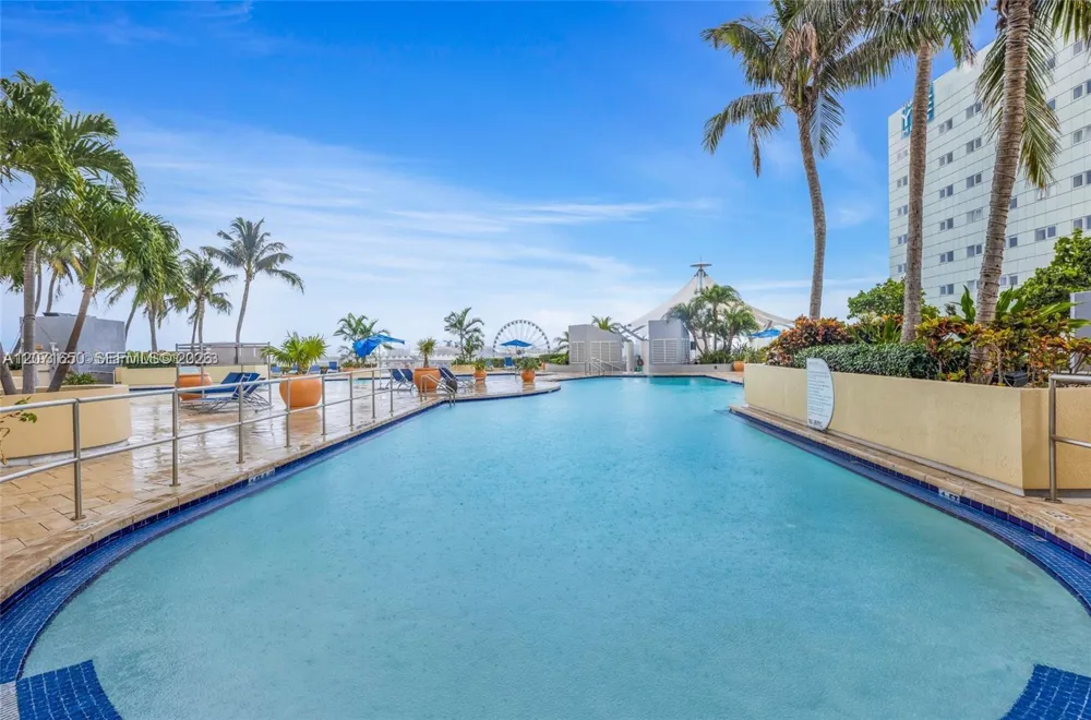 244 Biscayne Blvd #3704 Miami, FL 33132