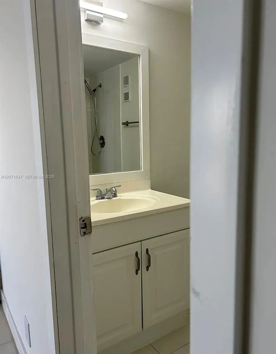 8720 Sherman Cir #307 Miramar, FL 33025