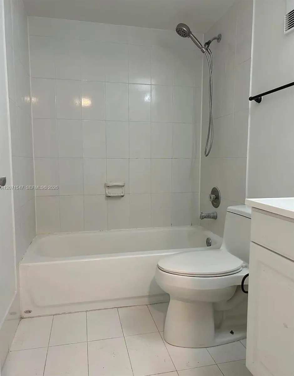 8720 Sherman Cir #307 Miramar, FL 33025