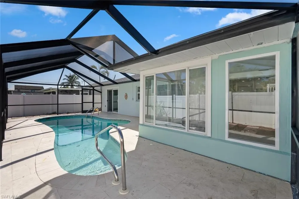 193 Hibiscus Drive Fort Myers Beach, FL 33931