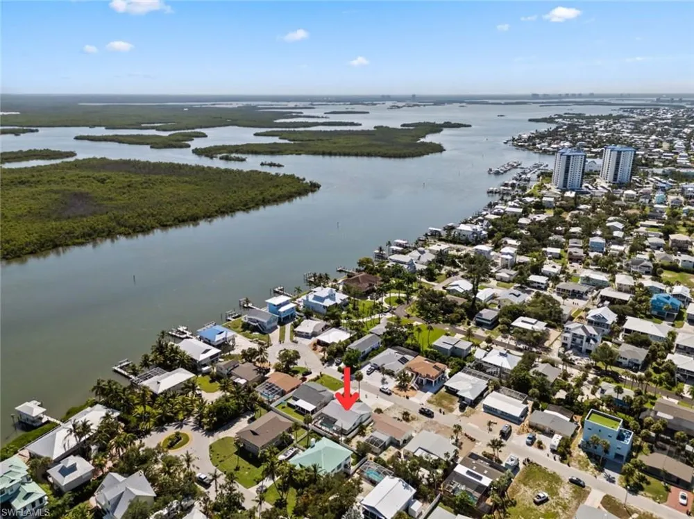 193 Hibiscus Drive Fort Myers Beach, FL 33931