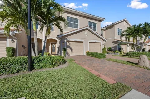2707 Blossom Way