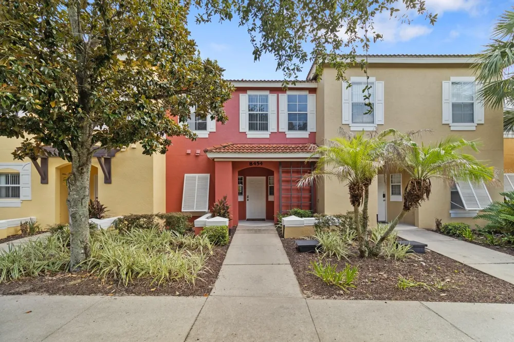 8454 CRYSTAL COVE LOOP Kissimmee, FL 34747