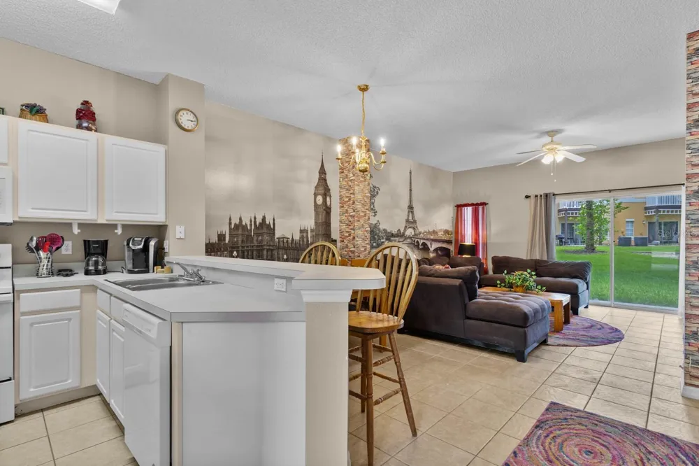 8454 CRYSTAL COVE LOOP Kissimmee, FL 34747