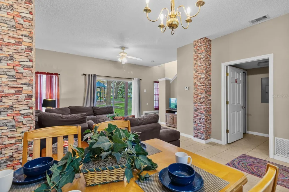 8454 CRYSTAL COVE LOOP Kissimmee, FL 34747