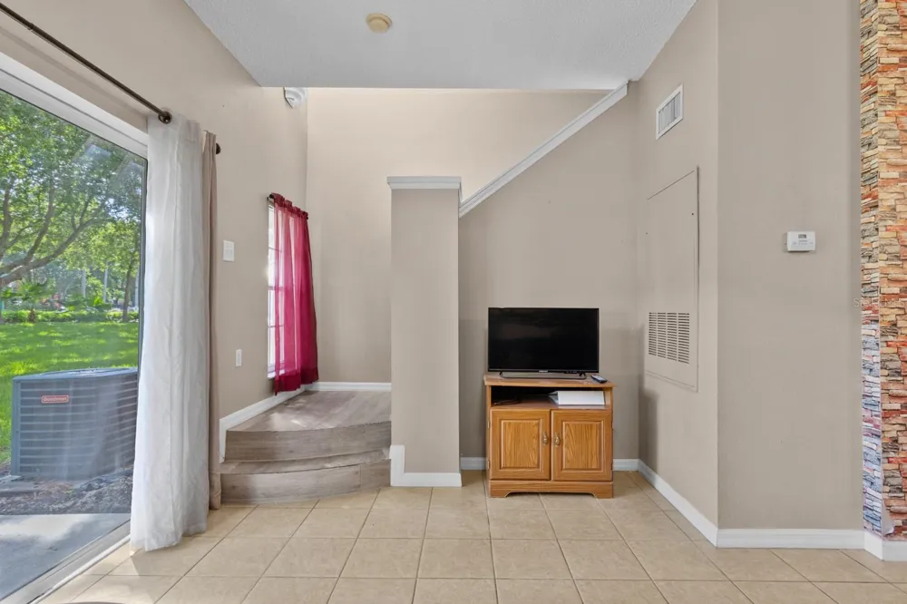 8454 CRYSTAL COVE LOOP Kissimmee, FL 34747