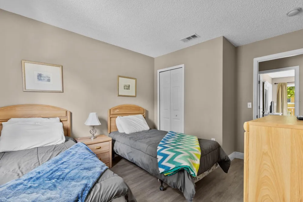 8454 CRYSTAL COVE LOOP Kissimmee, FL 34747