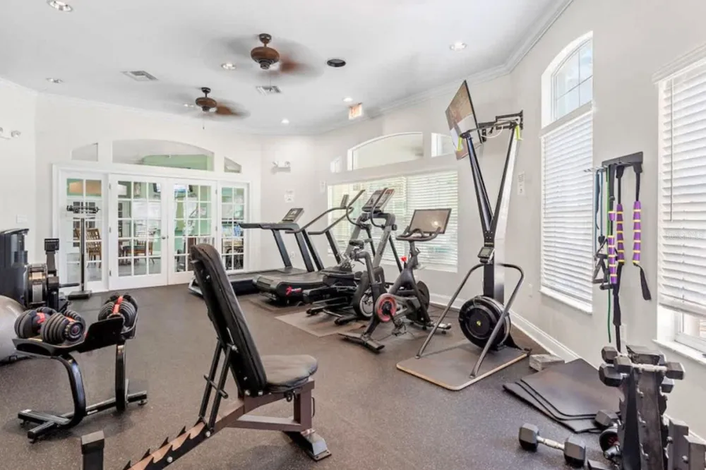 8454 CRYSTAL COVE LOOP Kissimmee, FL 34747