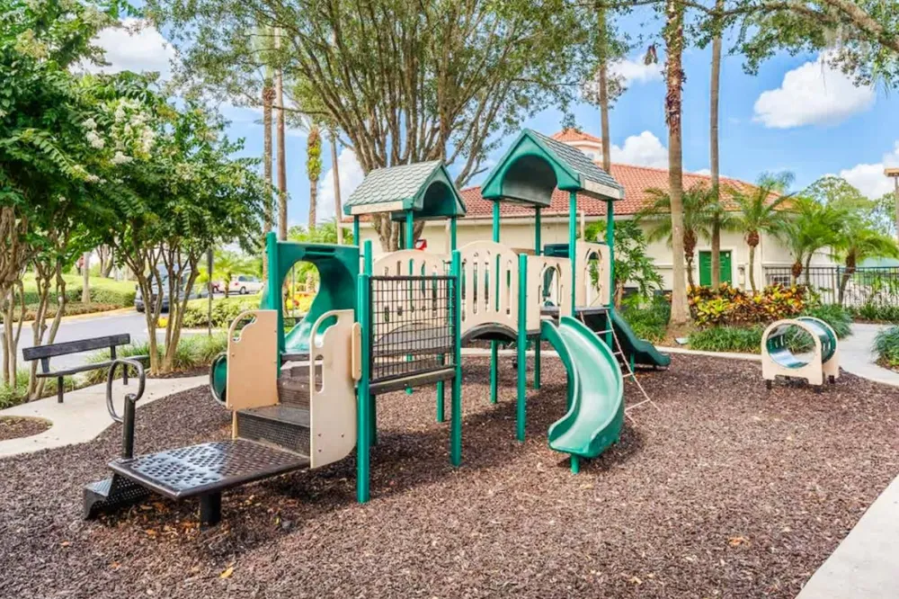 8454 CRYSTAL COVE LOOP Kissimmee, FL 34747