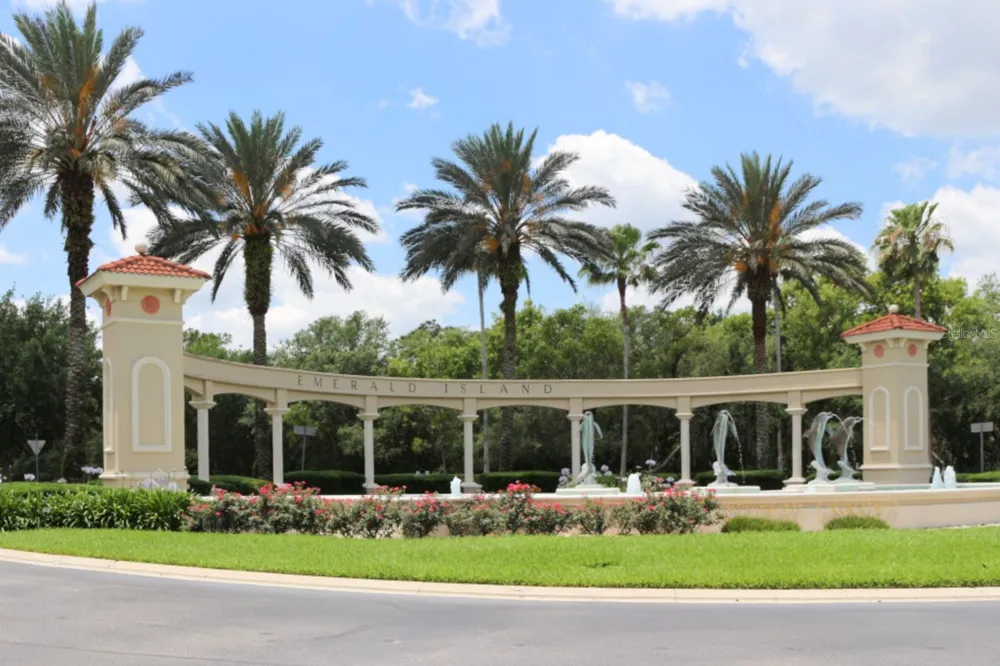 8454 CRYSTAL COVE LOOP Kissimmee, FL 34747