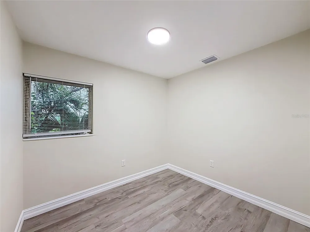 38910 MERRELL AVENUE Umatilla, FL 32784