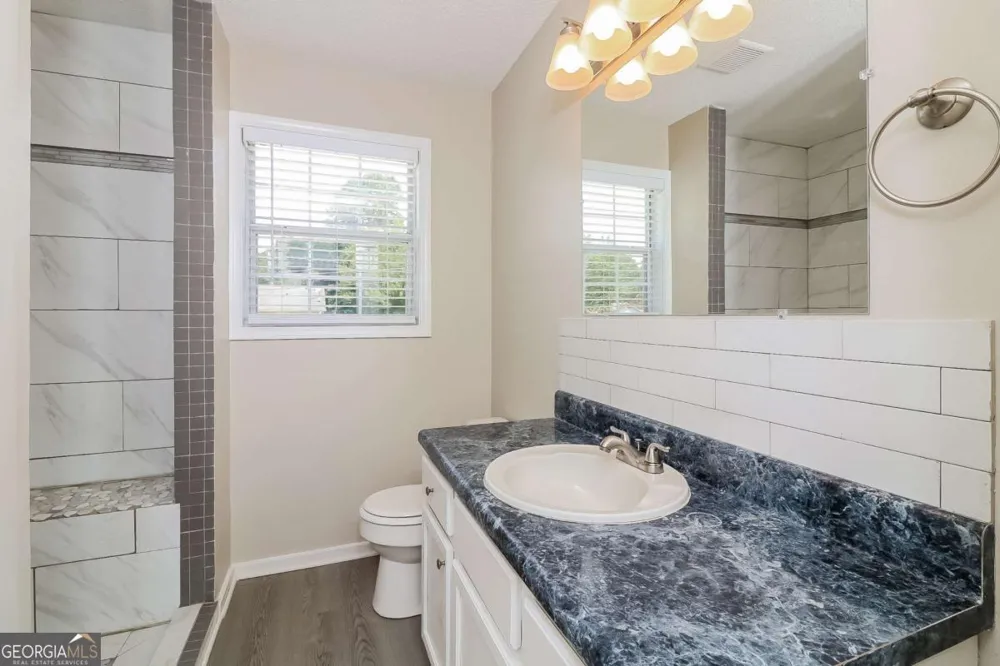 100 Ivy Glen CT Dallas, GA 30157