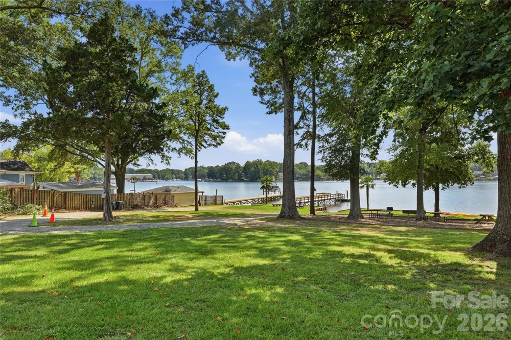 21017 Entrada Drive Cornelius, NC 28031