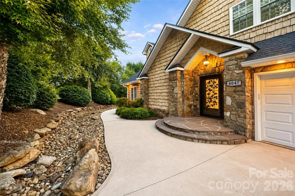 6047 Chaucer Lane Granite Falls, NC 28630