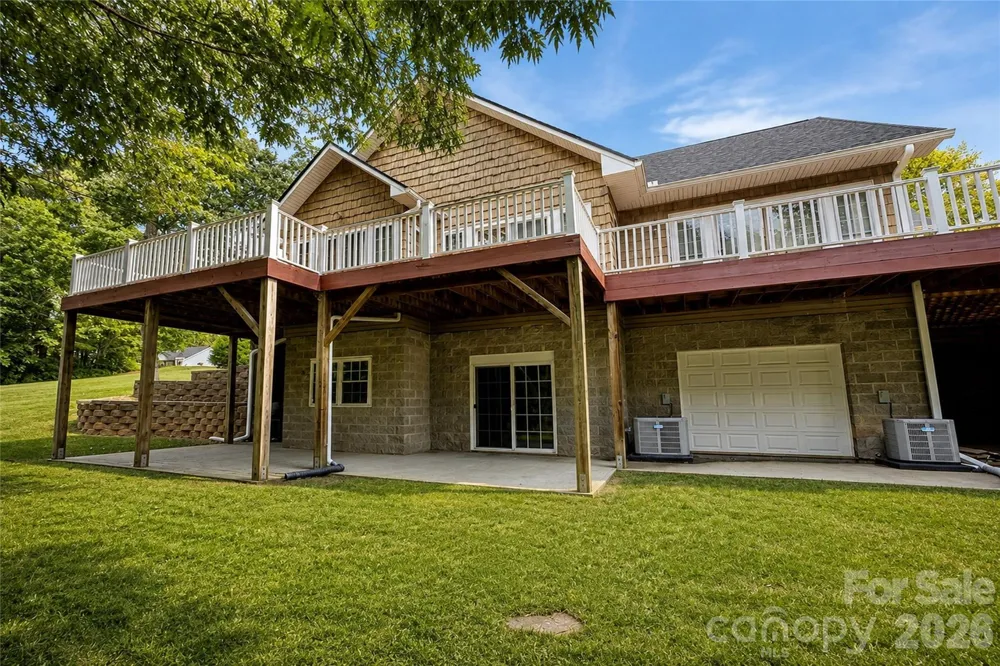 6047 Chaucer Lane Granite Falls, NC 28630