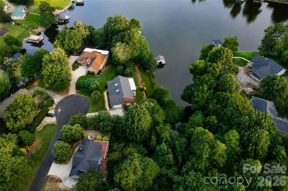 6047 Chaucer Lane Granite Falls, NC 28630