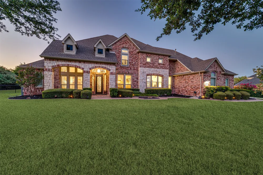 2821 WINDING CREEK ROAD Prosper, TX 75078