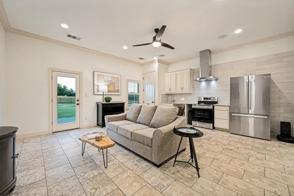 2821 WINDING CREEK ROAD Prosper, TX 75078