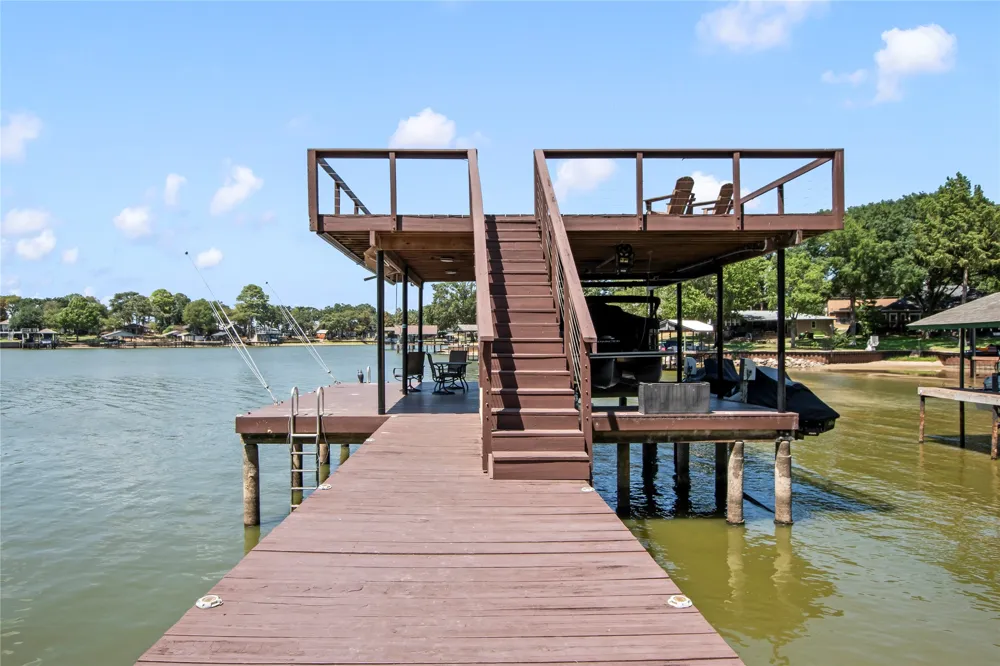 152 Sunset Drive Gun Barrel City, TX 75156