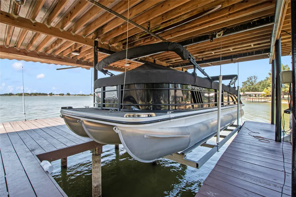 152 Sunset Drive Gun Barrel City, TX 75156