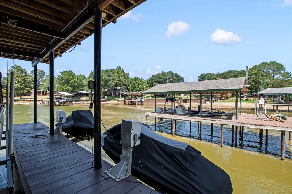 152 Sunset Drive Gun Barrel City, TX 75156