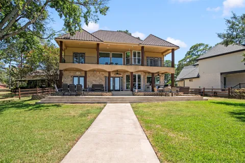 152 Sunset Drive