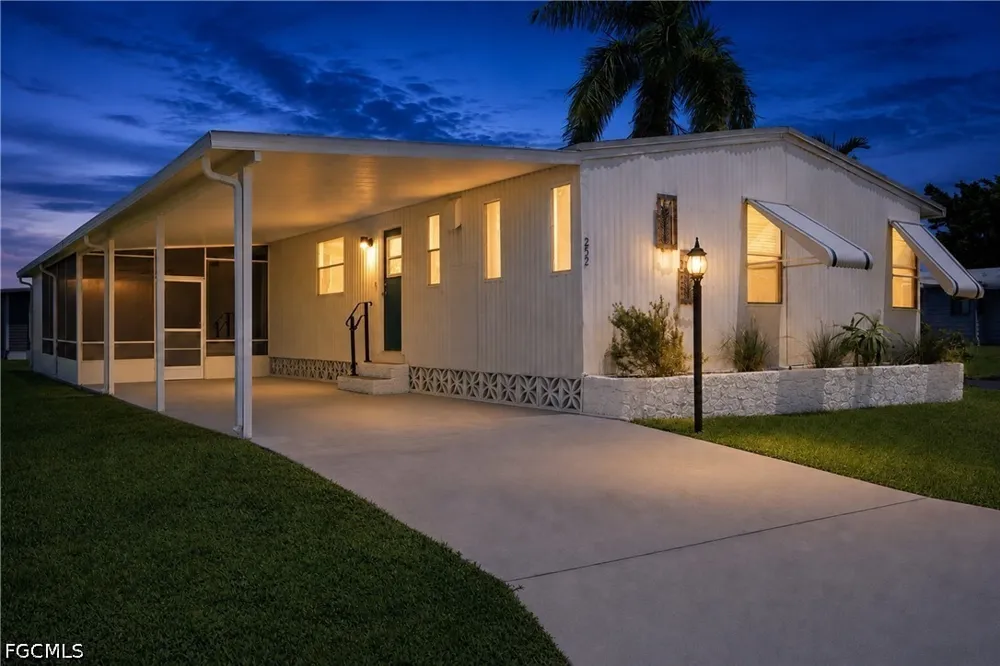 Loon Lane Naples, FL 34114