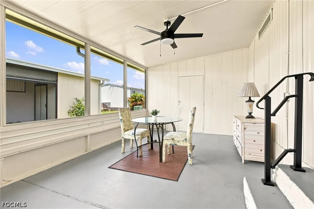 Loon Lane Naples, FL 34114