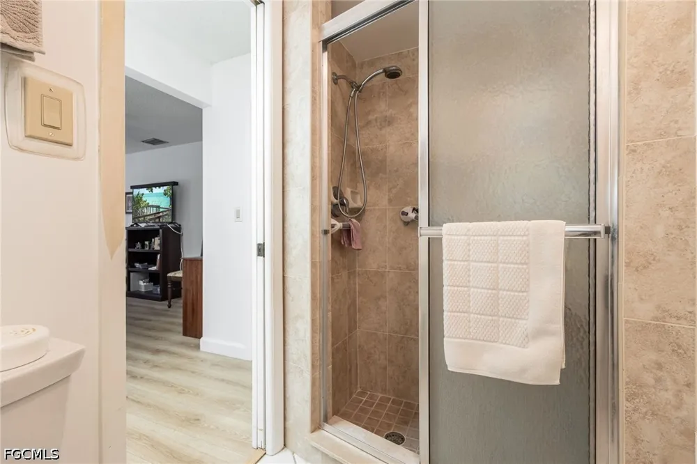 SE 12th Terrace Cape Coral, FL 33990