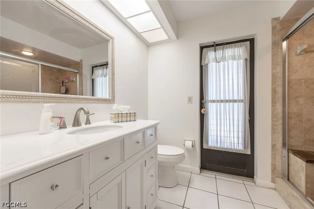SE 12th Terrace Cape Coral, FL 33990