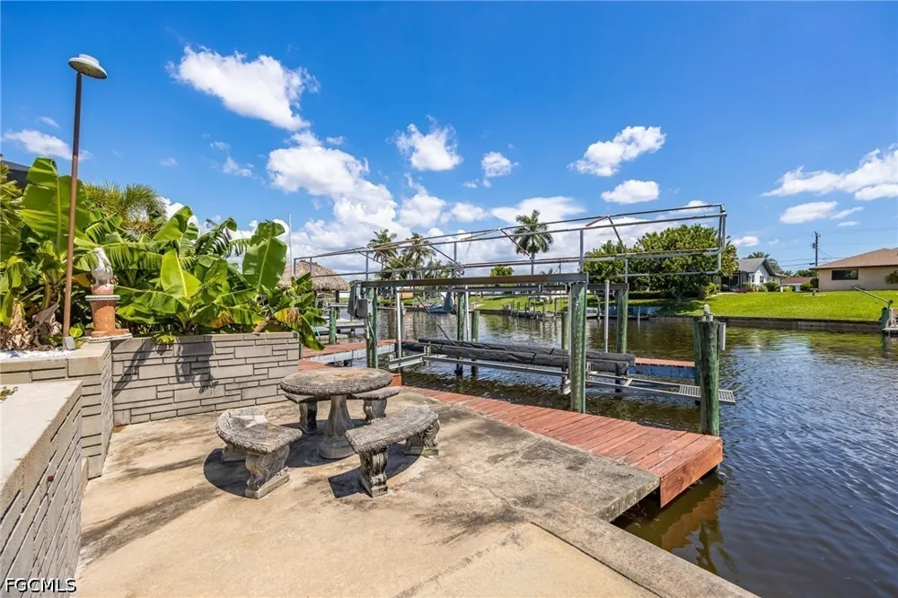 SE 12th Terrace Cape Coral, FL 33990