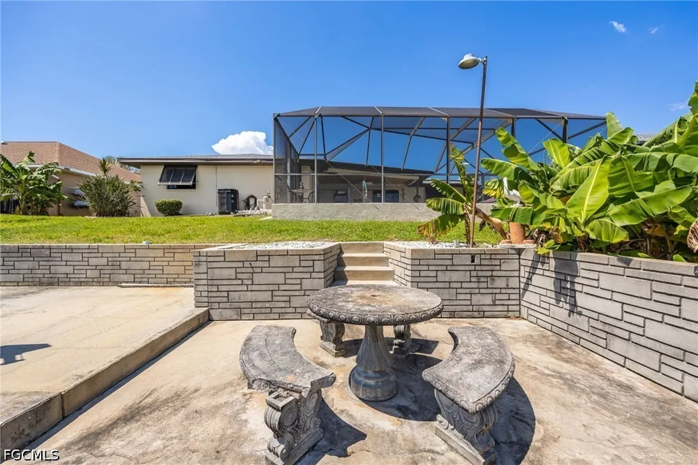 SE 12th Terrace Cape Coral, FL 33990