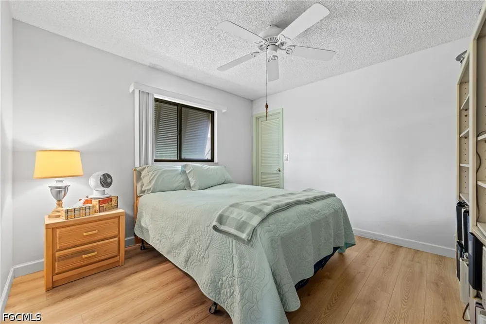 SE 12th Terrace Cape Coral, FL 33990