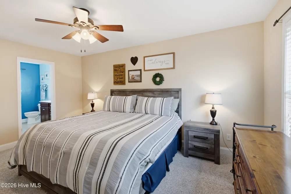 5224 Shipmast Way Southport, NC 28461