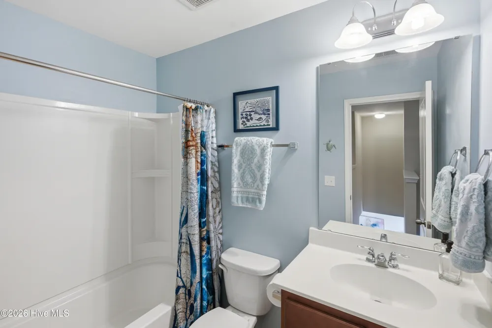 5224 Shipmast Way Southport, NC 28461