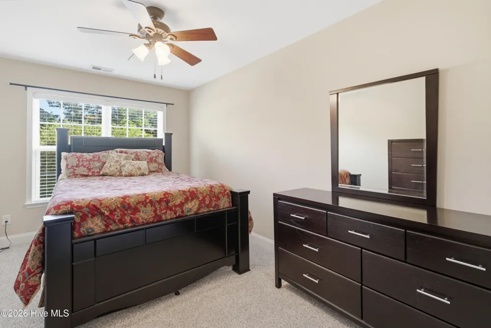 5224 Shipmast Way Southport, NC 28461