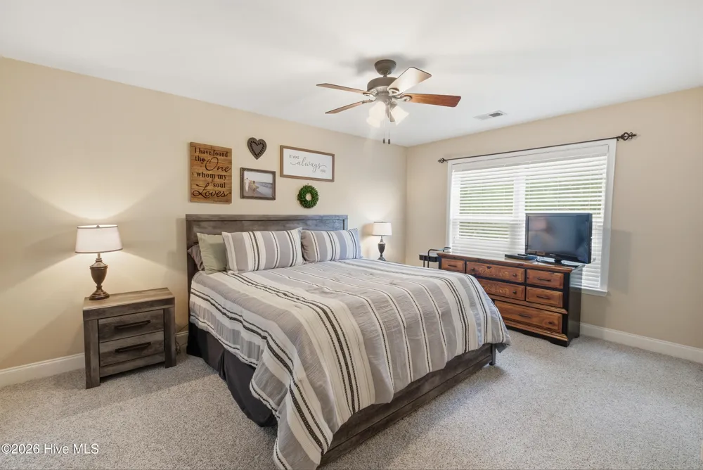 5224 Shipmast Way Southport, NC 28461
