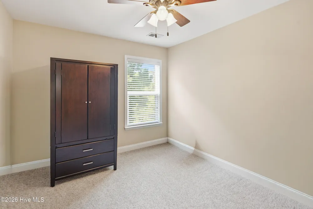 5224 Shipmast Way Southport, NC 28461