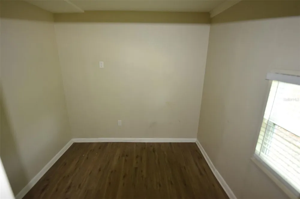 4642 10TH AVENUE S St Petersburg, FL 33711
