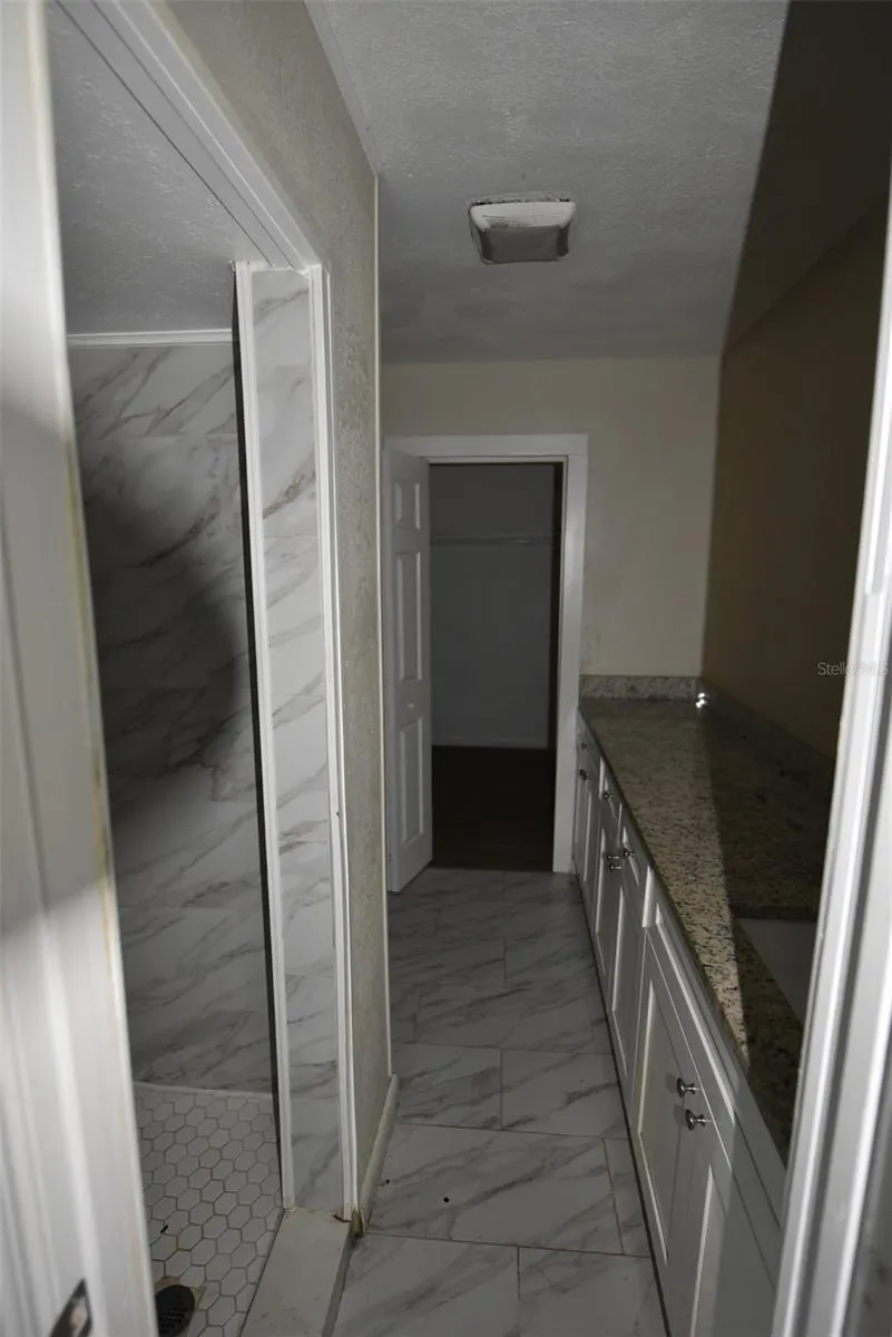 4642 10TH AVENUE S St Petersburg, FL 33711