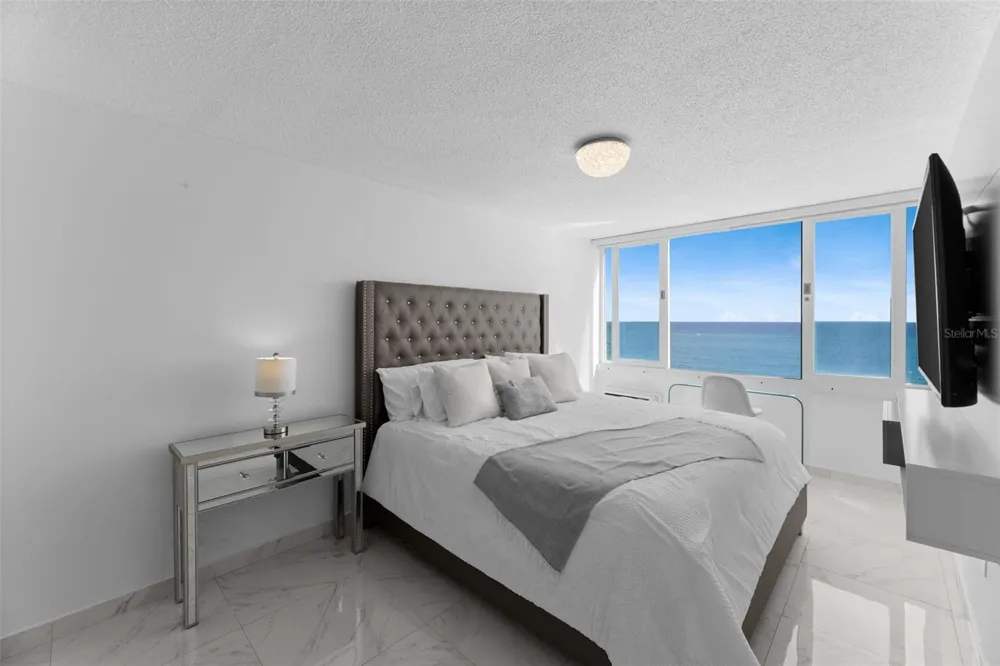 1035 ASHFORD AVENUE #804 San Juan, PR 00907