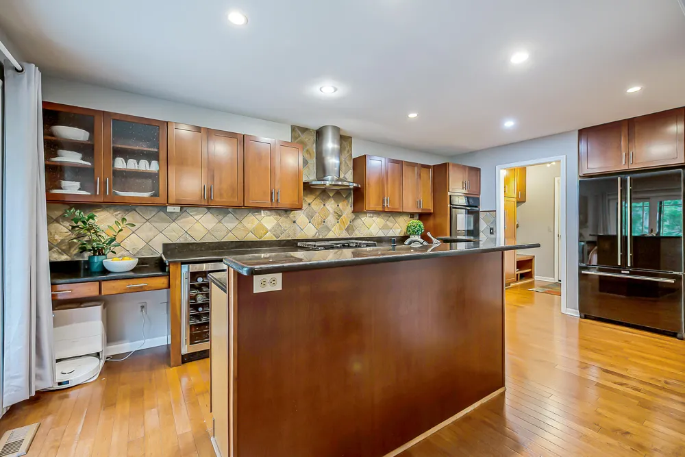 239 Saint Lawrence Boulevard Northville City, MI 48168