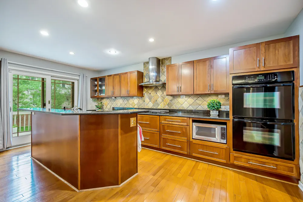 239 Saint Lawrence Boulevard Northville City, MI 48168