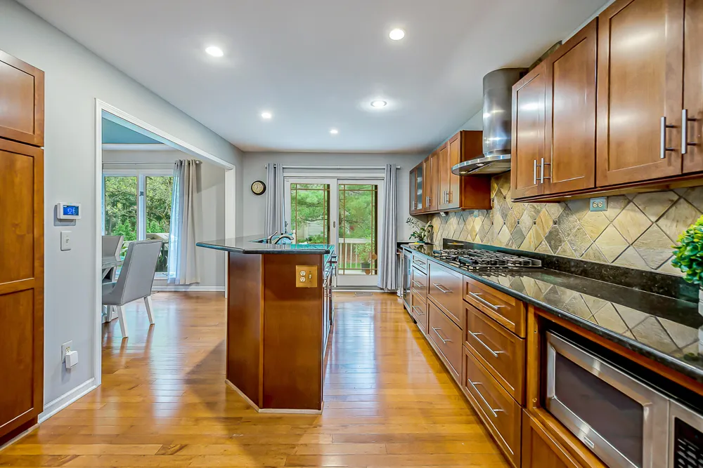 239 Saint Lawrence Boulevard Northville City, MI 48168