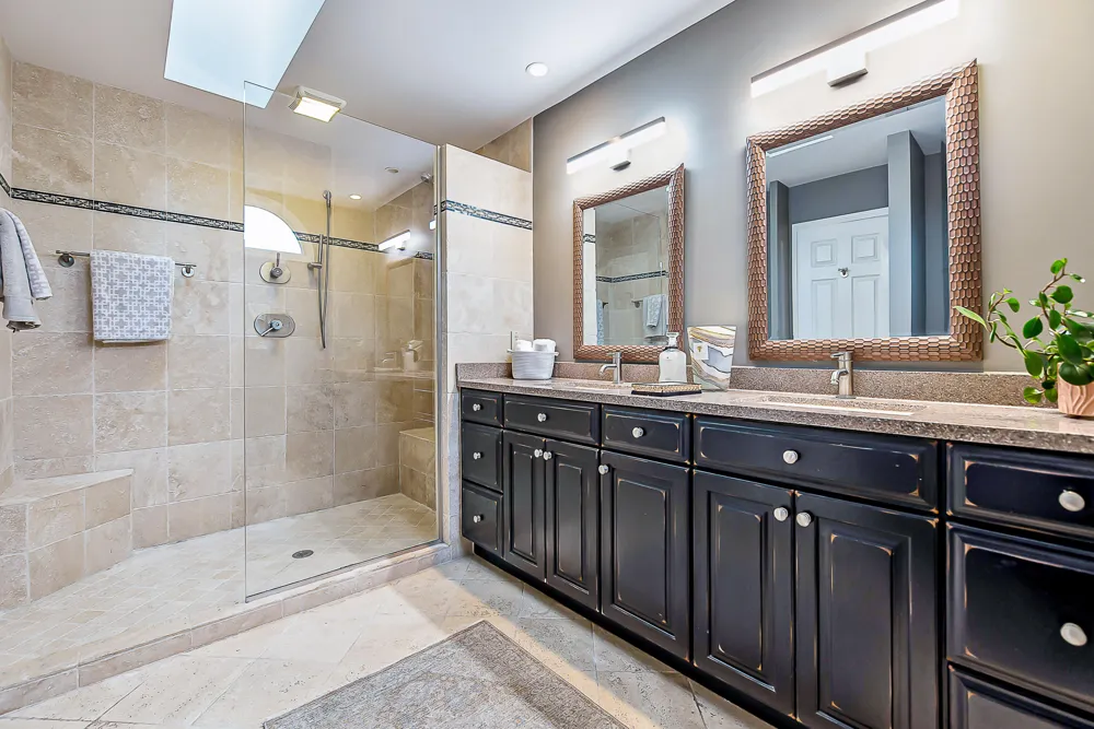 239 Saint Lawrence Boulevard Northville City, MI 48168