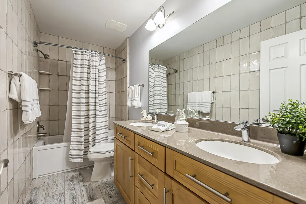 239 Saint Lawrence Boulevard Northville City, MI 48168